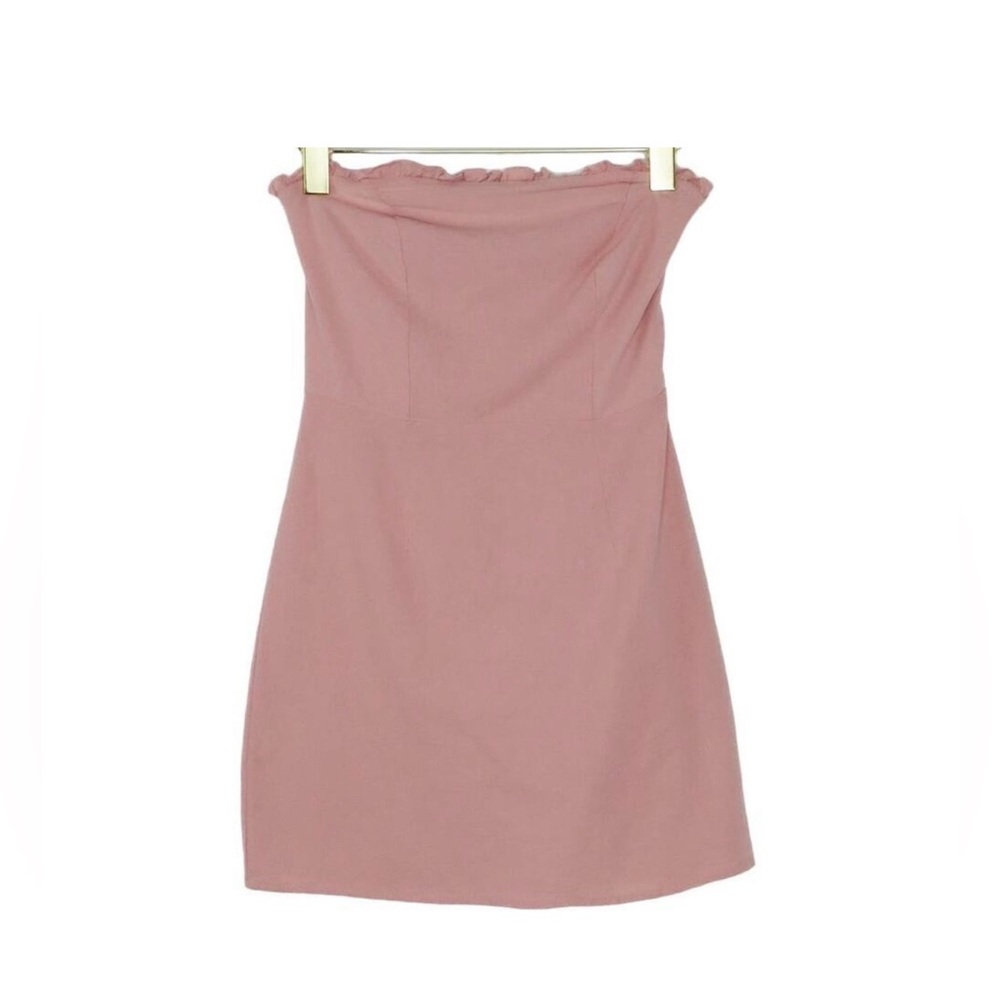 Pink tube top mini dress 🌸